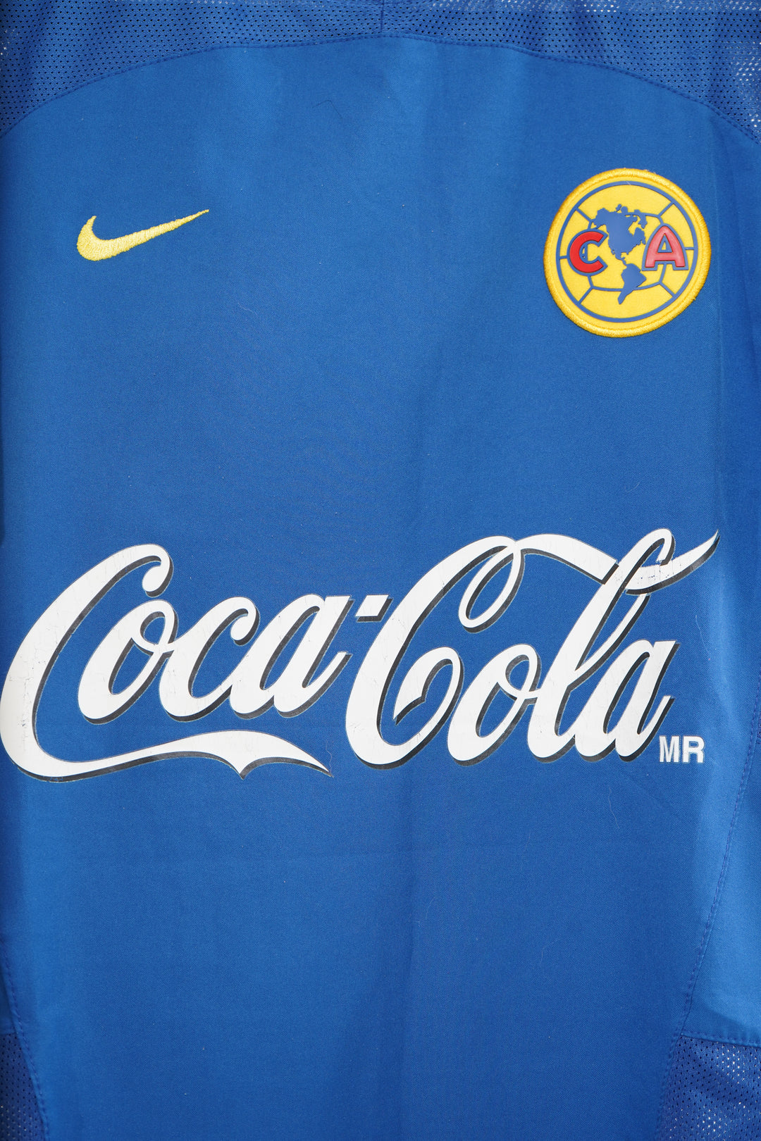 America 2003-2004 #9 R. Navia - M (8/10)