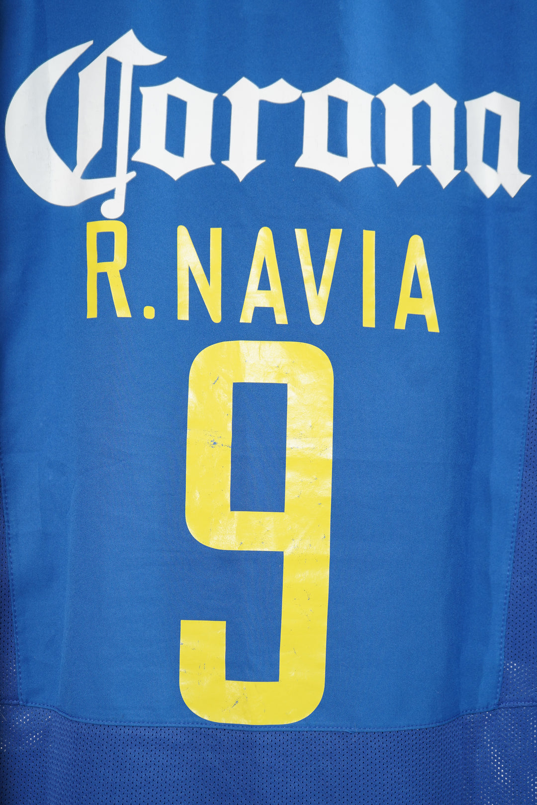 America 2003-2004 #9 R. Navia - M (8/10)