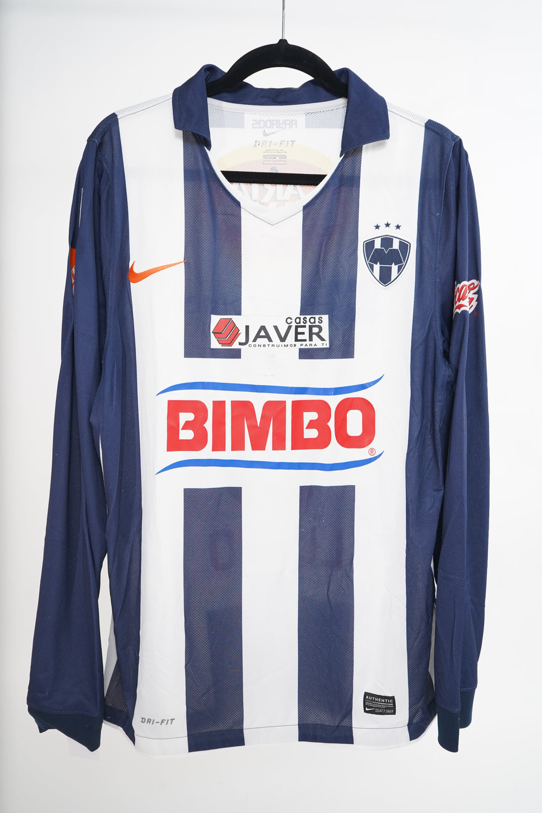 (Utileria) Rayados 2010-11 Lucho #8 - L (8/10)