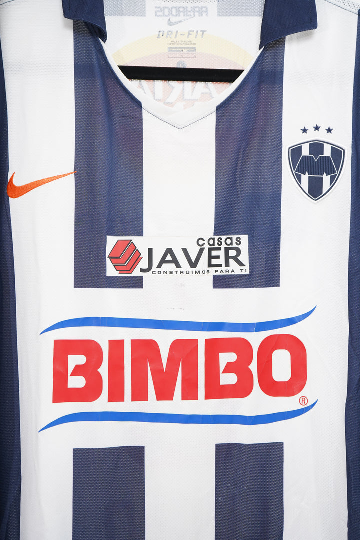 (Utileria) Rayados 2010-11 Lucho #8 - L (8/10)