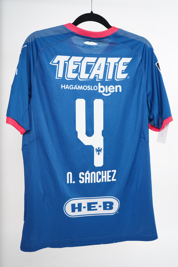 (Utileria) Rayados 2018-19 N.Sanzhez #4 - L (9/10)