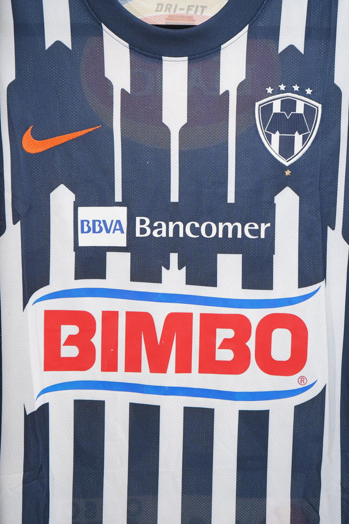 (Utileria) Rayados 2010-2011 #26 H. Suazo - M (8/10)