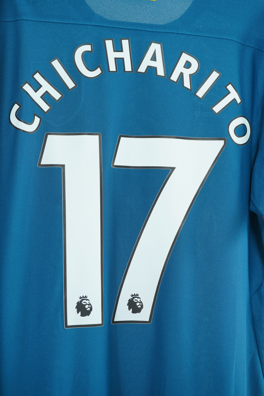 West Ham 2018-19 Chicharito #17 - L (9/10)