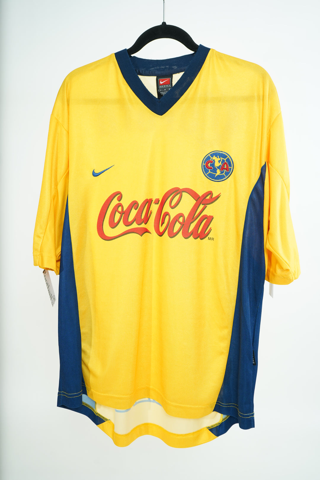 America 2000-2001 - L (8/10)