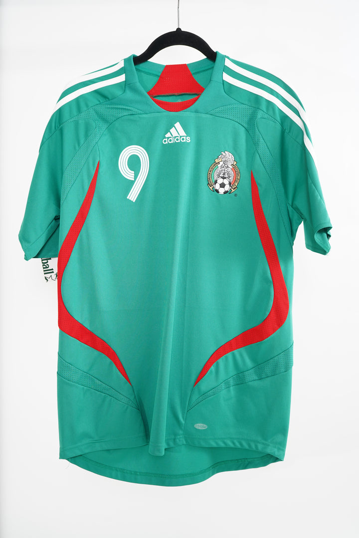 Mexico 2007 Borgetti #9 - M (8/10)