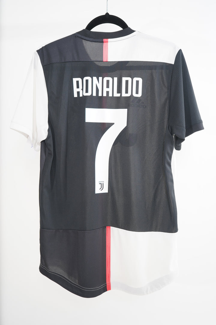 Juventus 2019-2020 Ronaldo #7 - M (8/10)