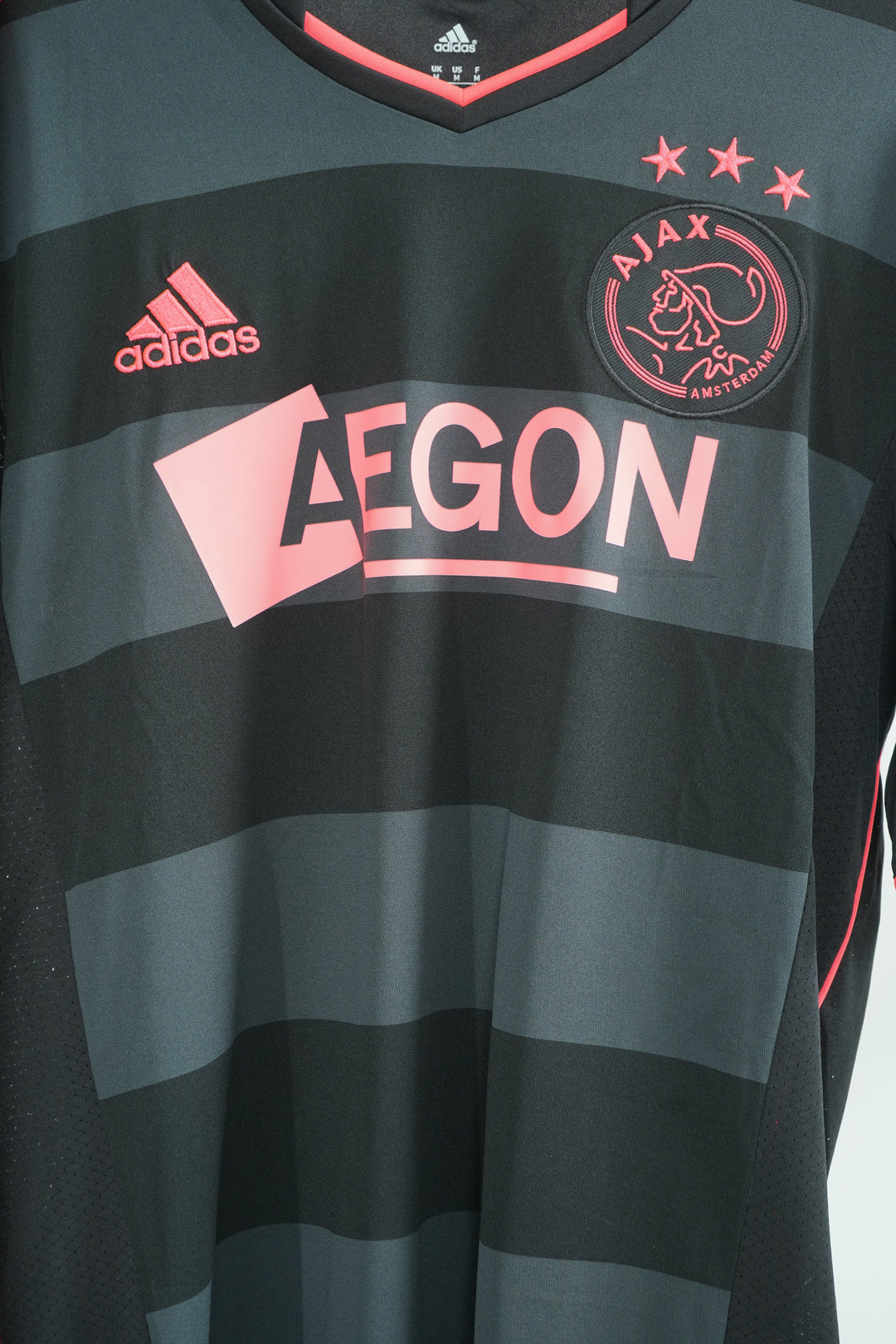 Ajax 2013-2014 #10 De Jong - M (9/10)