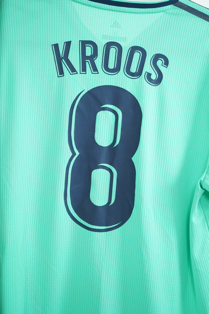 Real Madrid 2019-2020 #8 Kroos - M (9/10)