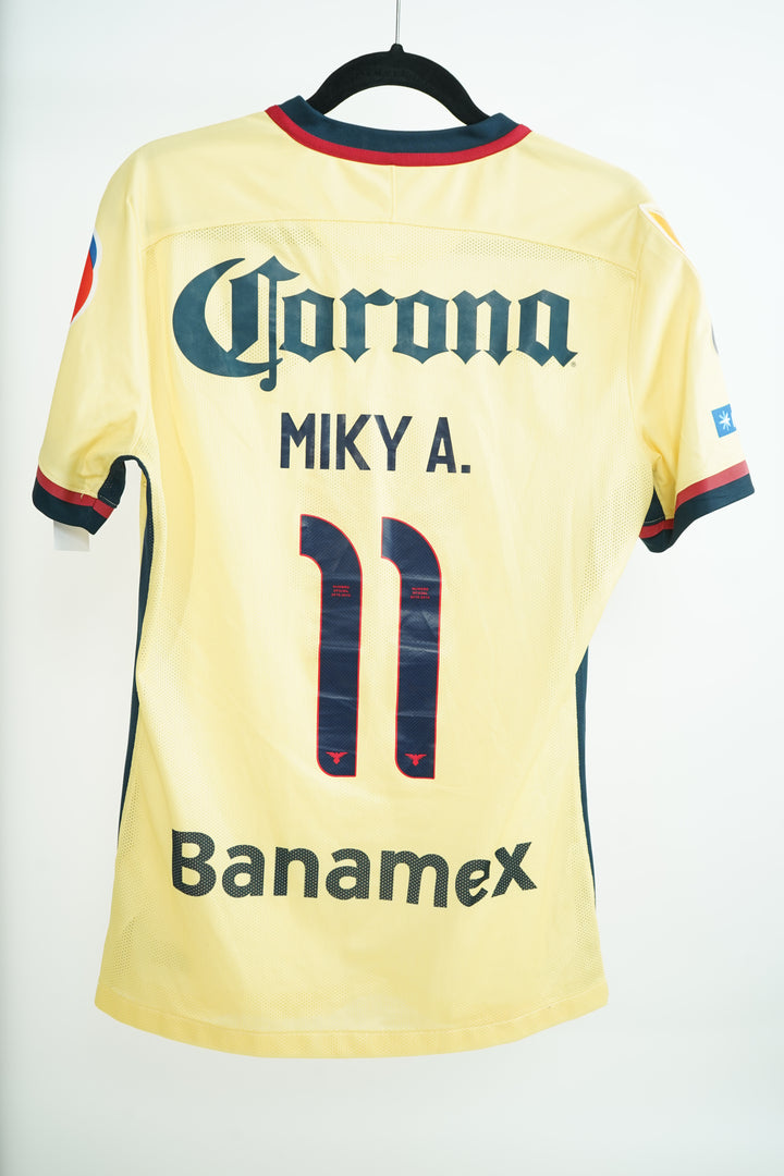America 2015-2016 #11 Miky A. - M (9/10)