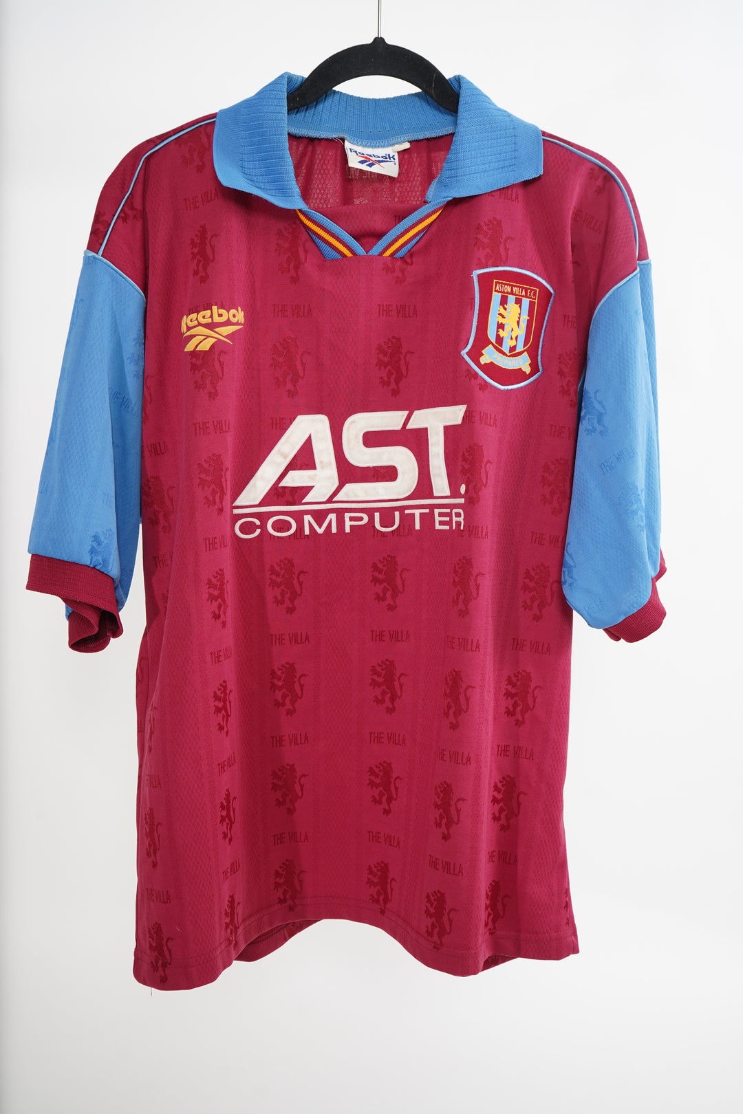 Aston Villa 1996-1997 - M (8/10)