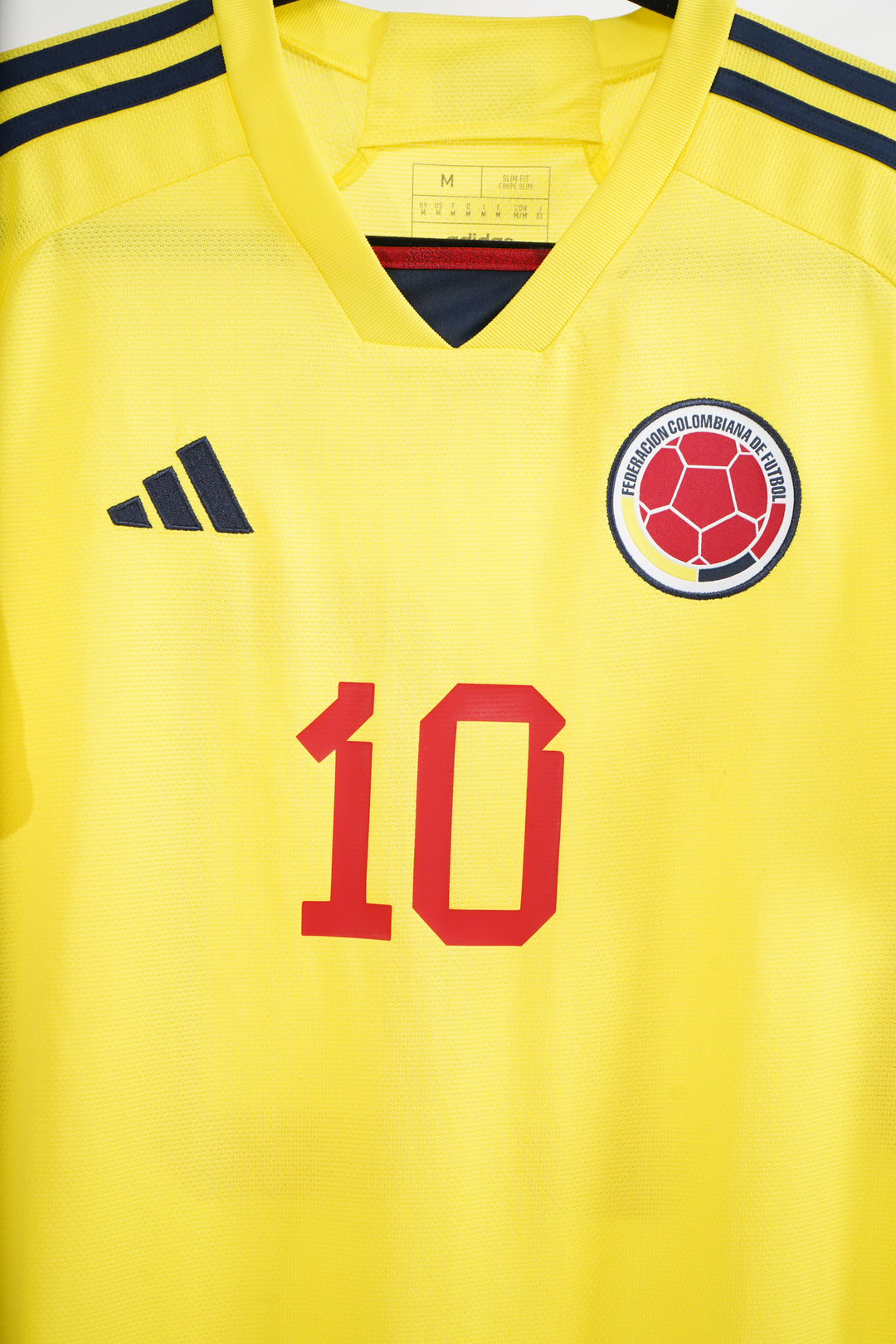 Colombia 2022 #10 James - M (9/10)