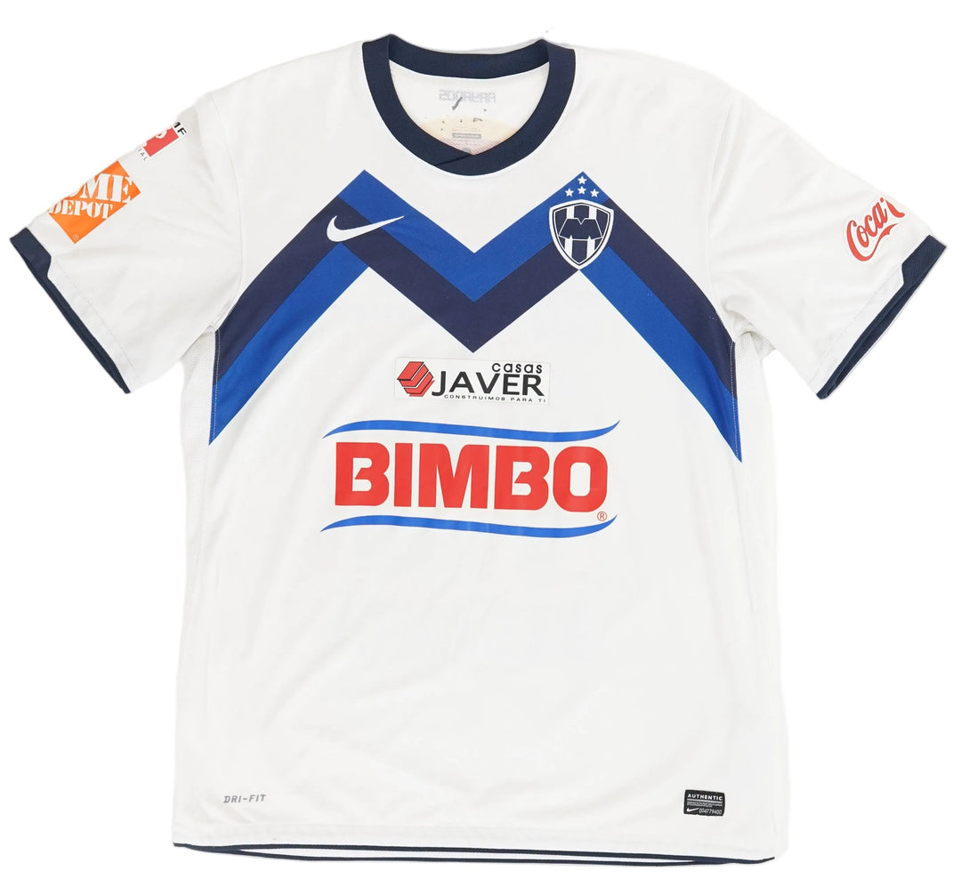 Rayados 2010-2011 #15 Basanta - L (9/10)