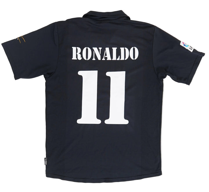 Real Madrid 2002-2003 #11 Ronaldo - L (8/10)