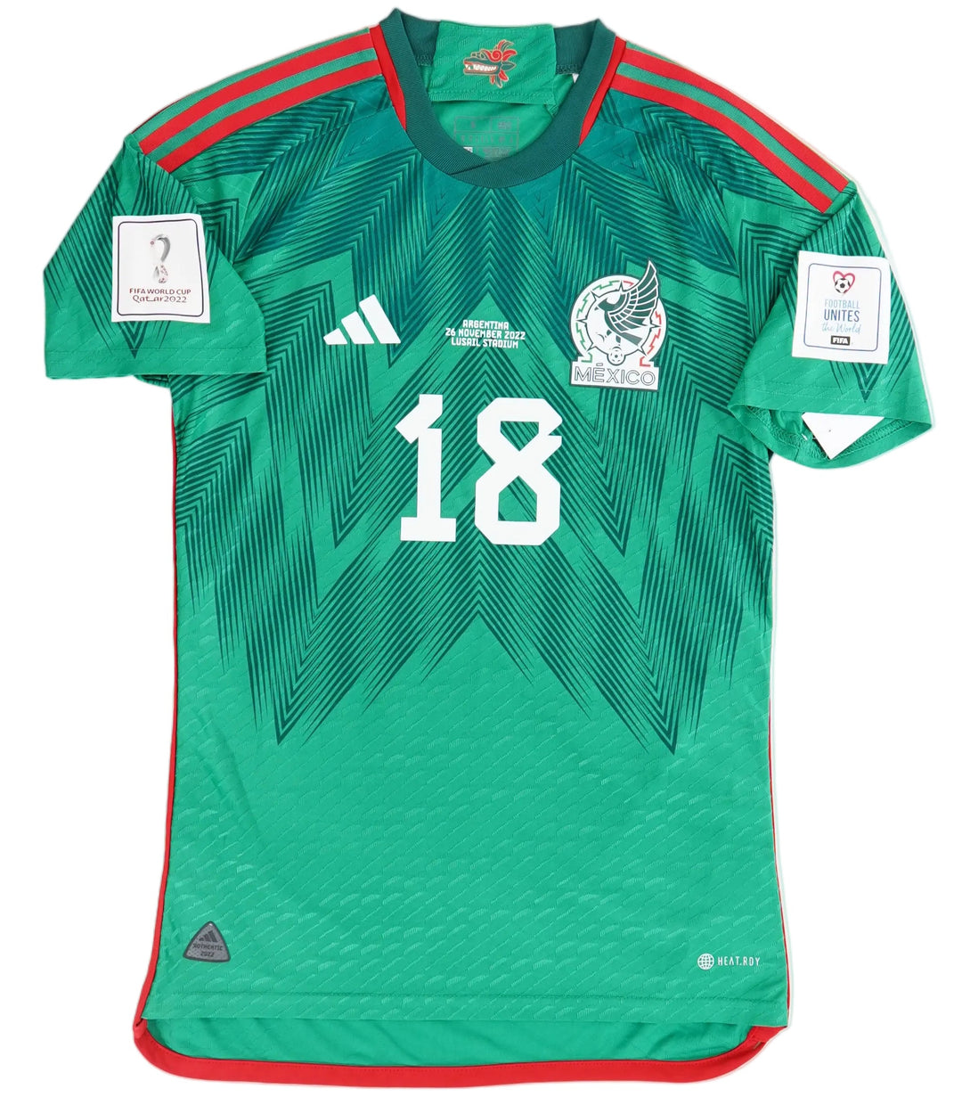 (Utileria) Mexico 2022 #18 Guardado - S (9/10)