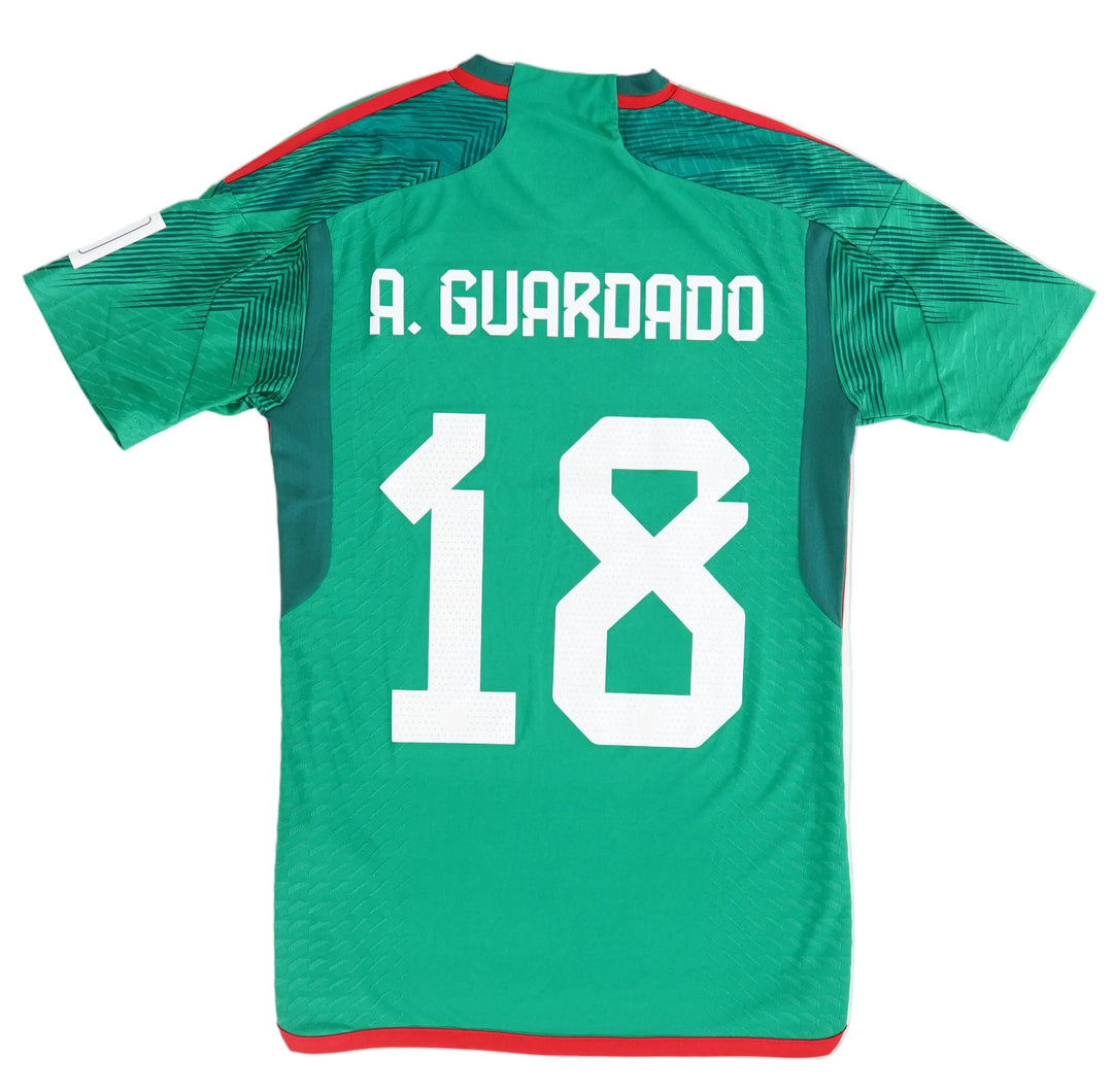 (Utileria) Mexico 2022 #18 Guardado - S (9/10)