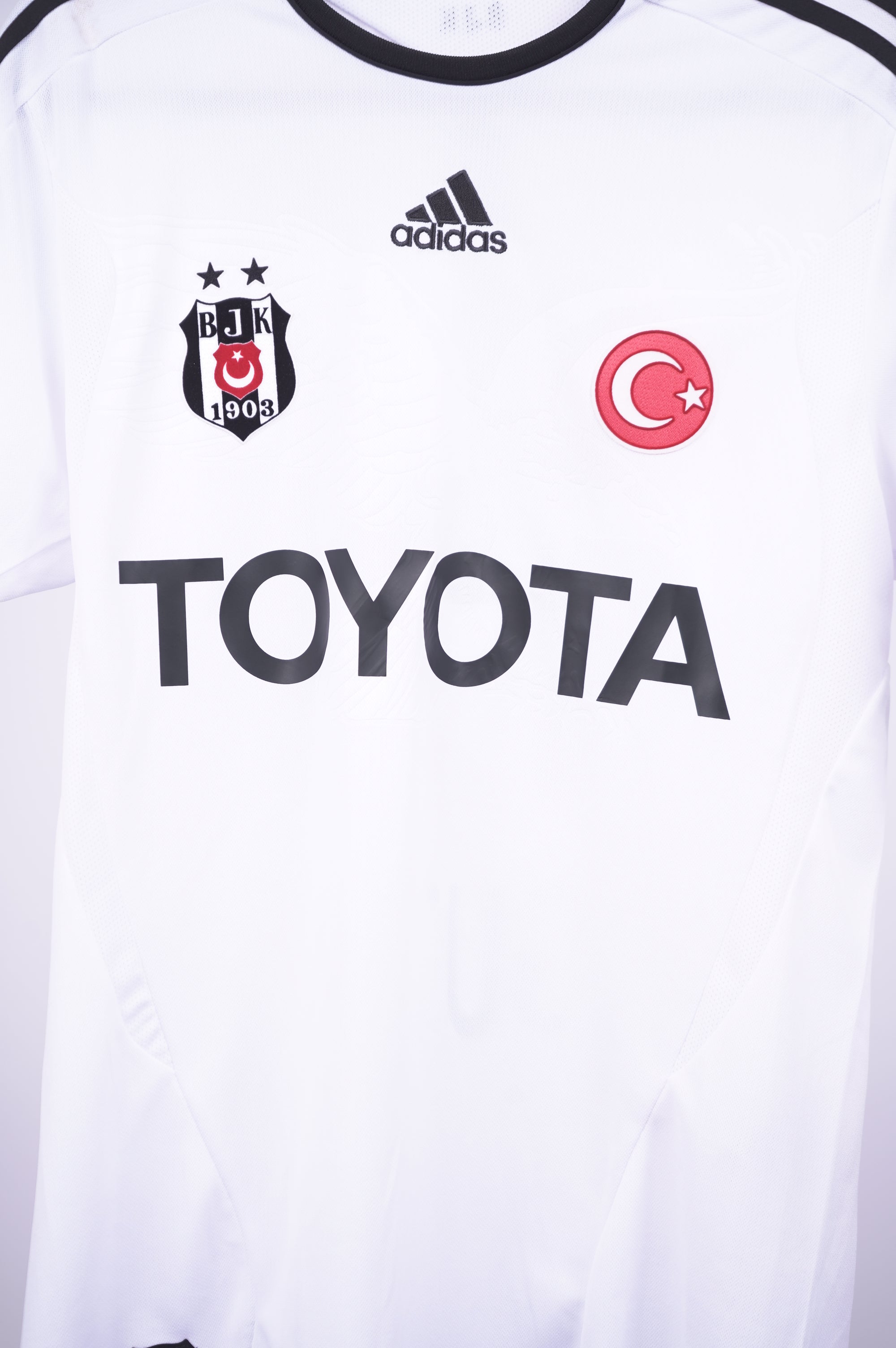 (Matchworn) Besiktas 2011-12 Guti 14