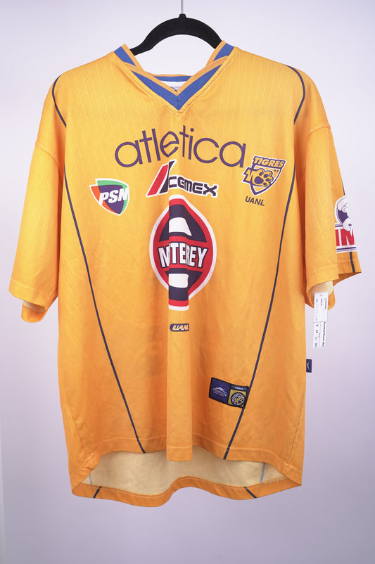 Tigres Atletica training 2001-2002