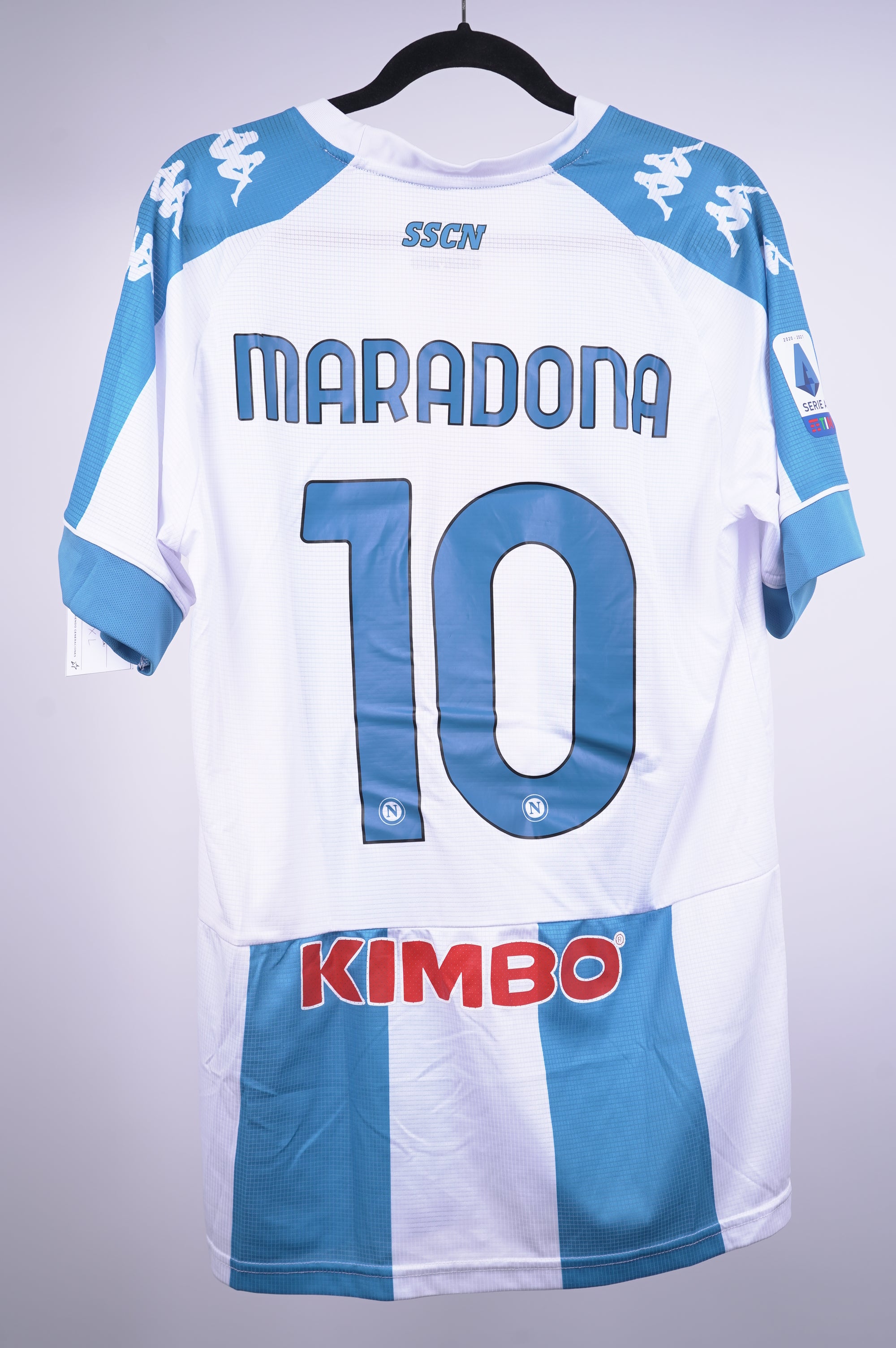 Napoli Local 2020-2021 parche Serie A y Campeón Maradona 10