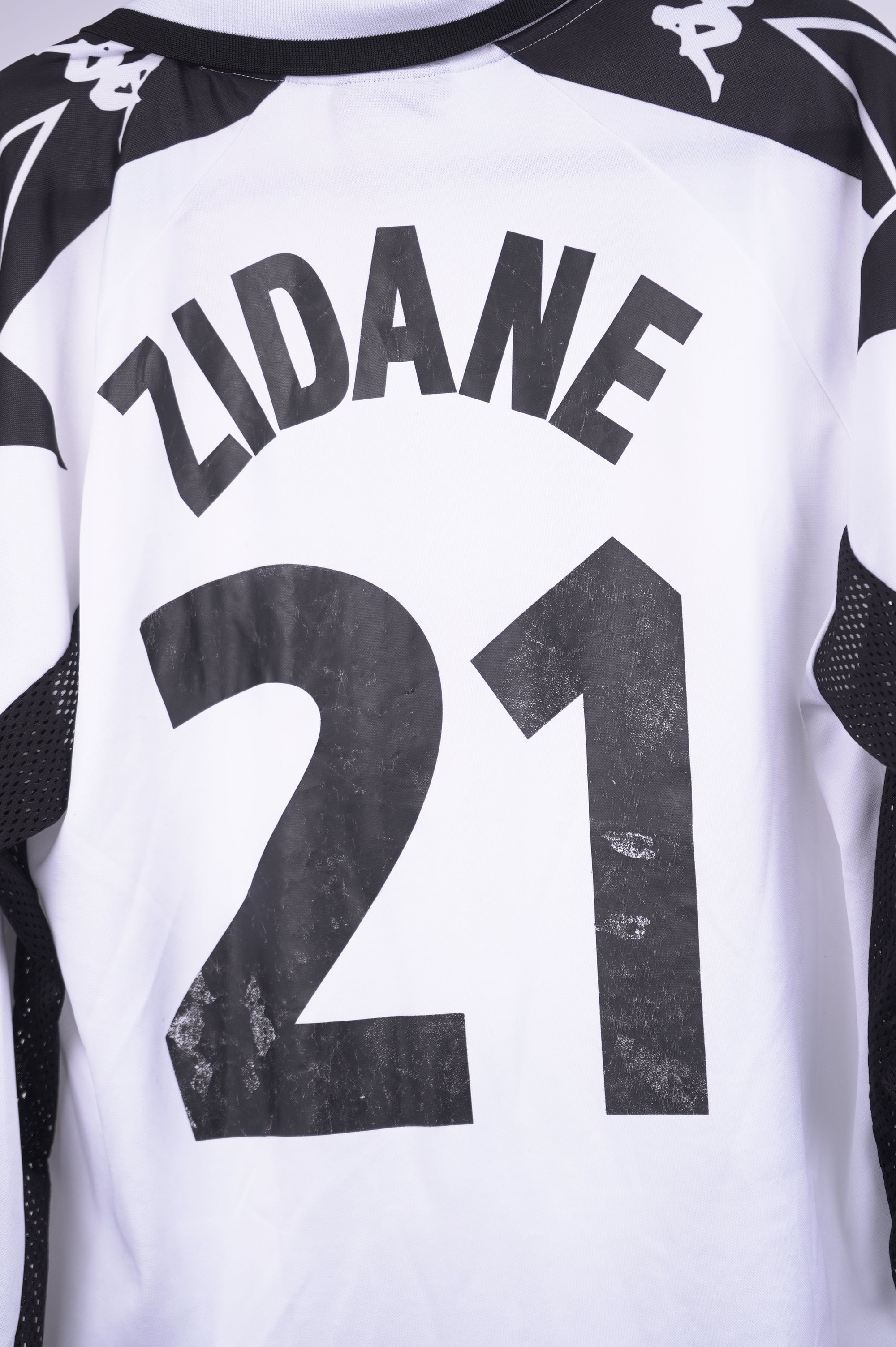 (Props) Juventus 1999-2000 Home Zidane 21