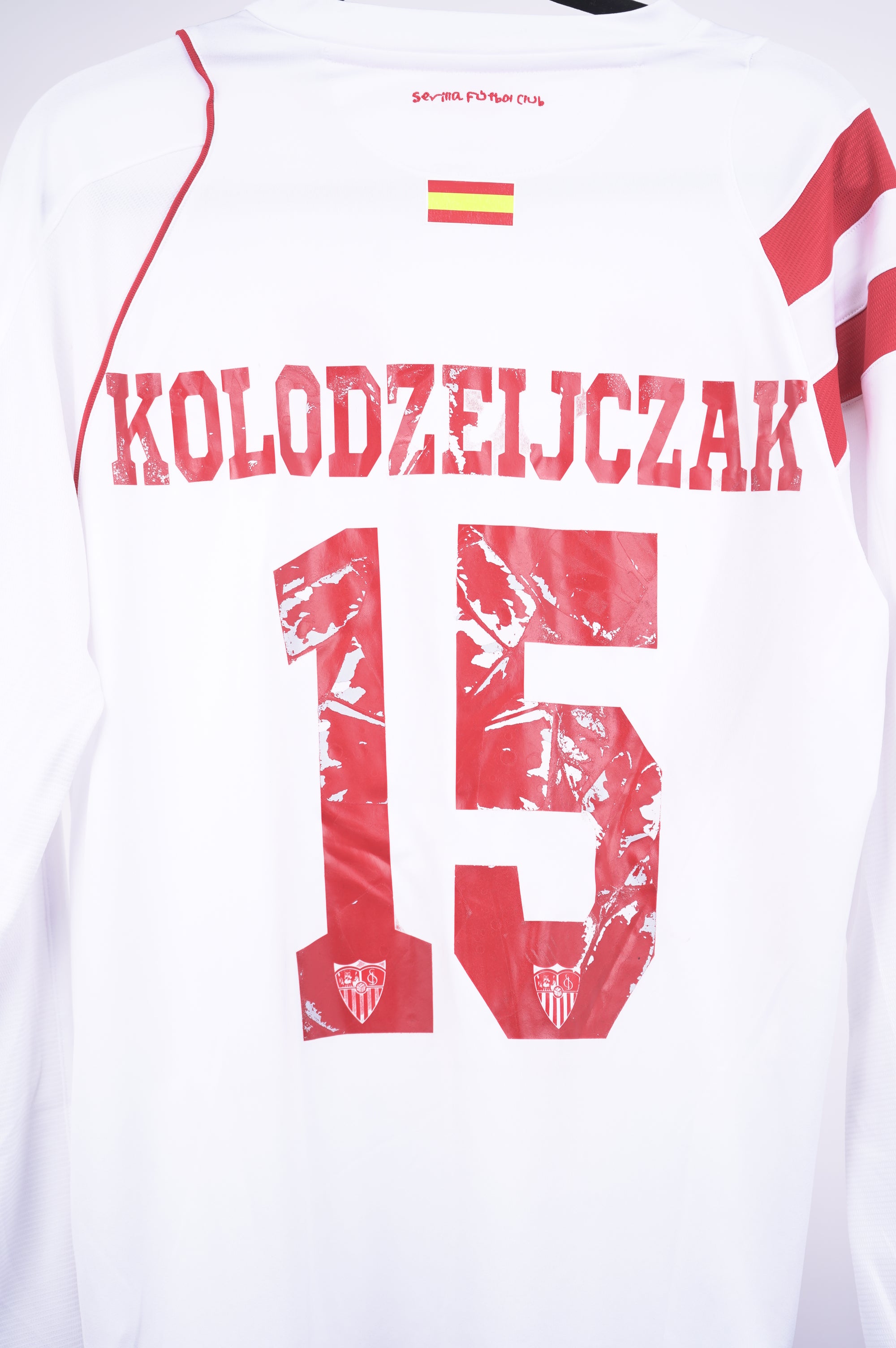 Sevilla 2014-15 parche campeón Europe League Kolodziejczak 15