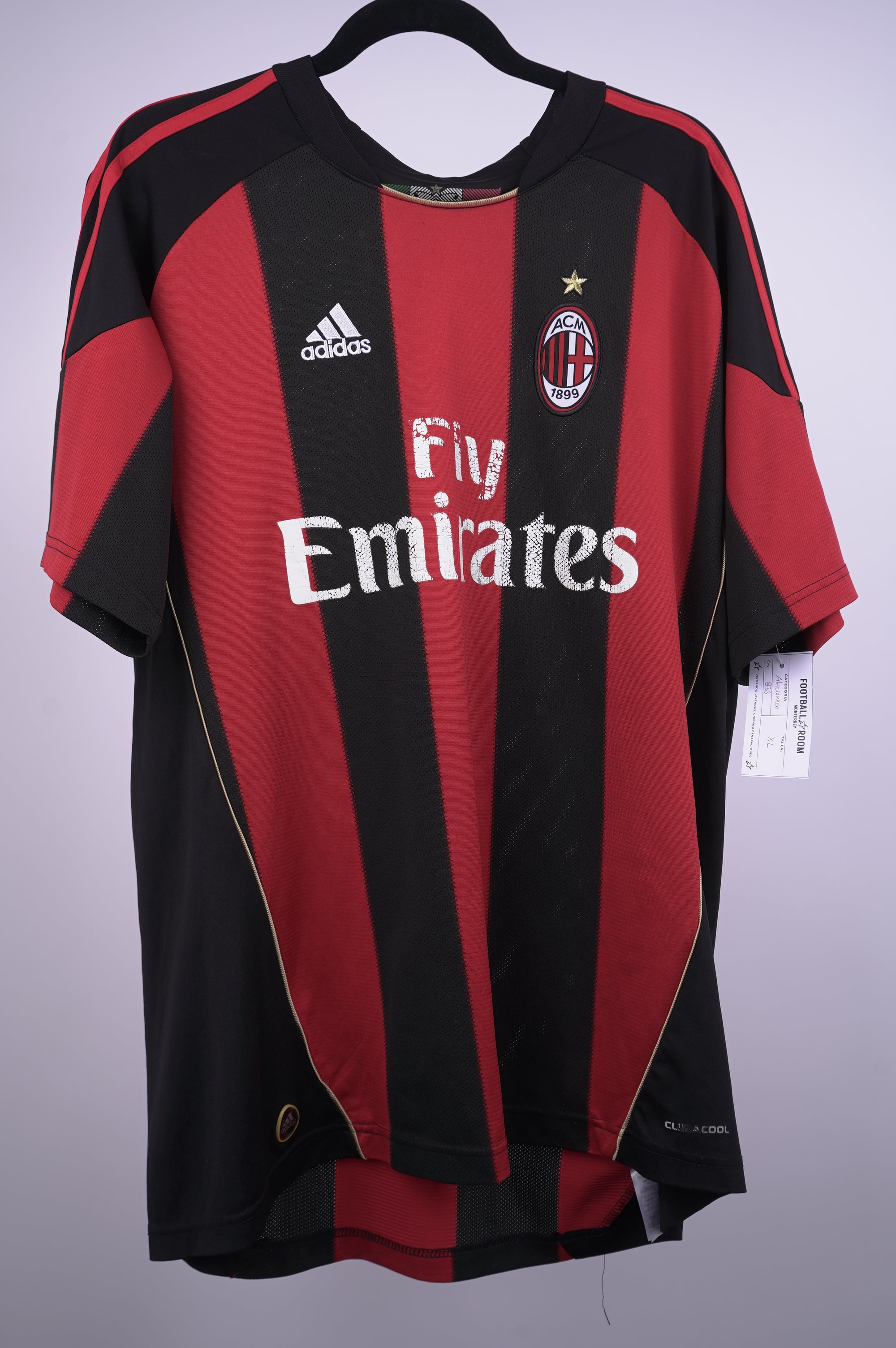 AC Milan 2010-2011 Local Maldini 3