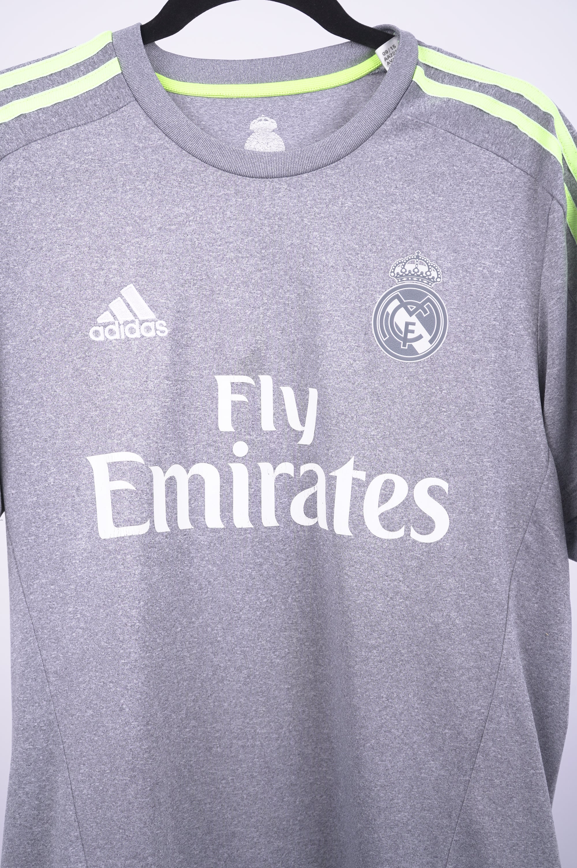 Real Madrid 2015-2016 Away