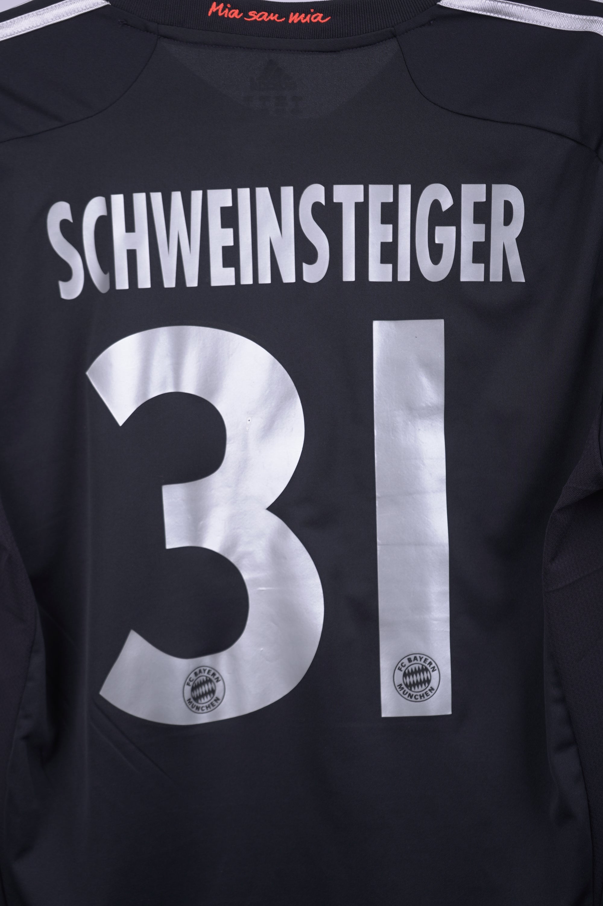 Bayern Munchen 2012-2013 Third Kit Bastian Schwensteiger #31 w/ Champions League Patch