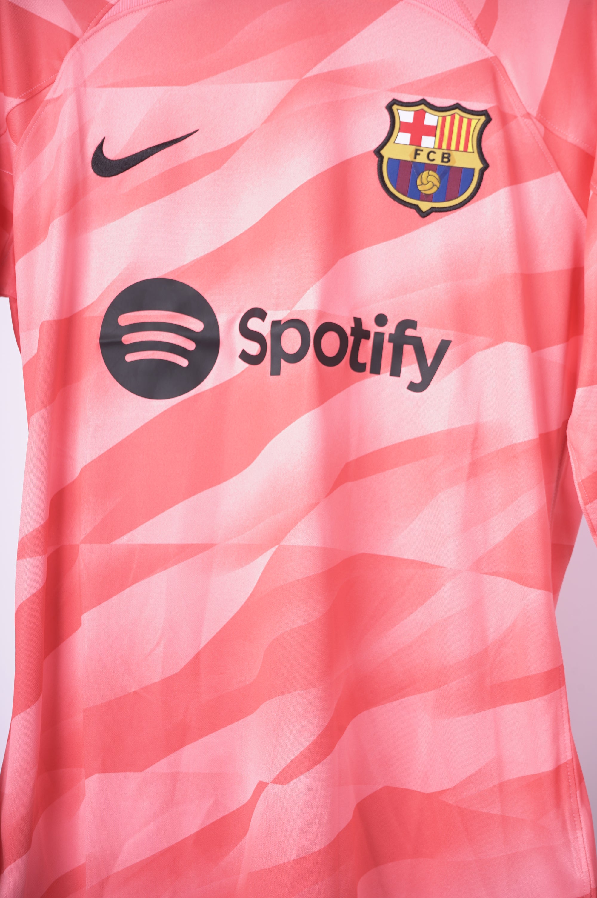 (Match Issue) Barcelona 2023-2024 #13 Pink Iñaki Peña