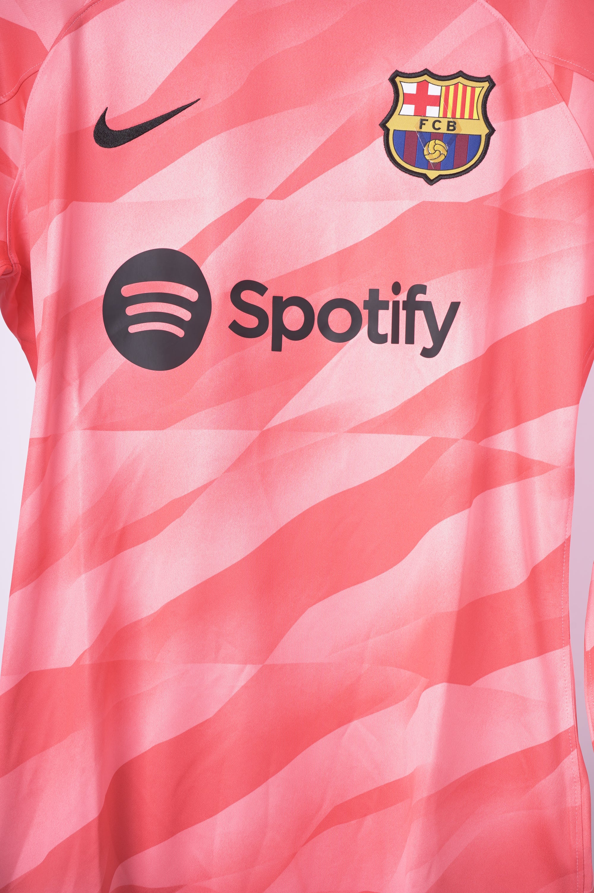 (Match Issue) Barcelona 2023-2024 #13 Pink utileria champions Iñaki Peña